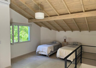 9fc560f4-c05a-4760-8af3-ce30c41b99c2